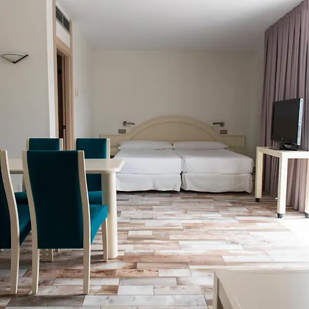 Palacio Del Mar Hotel 4*