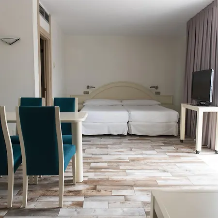 Palacio Del Mar Hotel 4*
