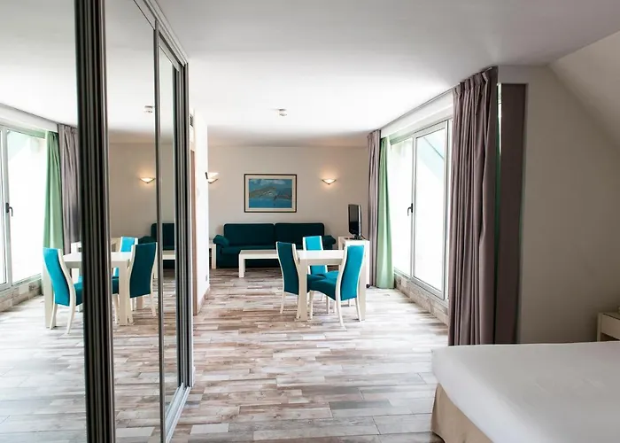 מלון Palacio Del Mar 4*